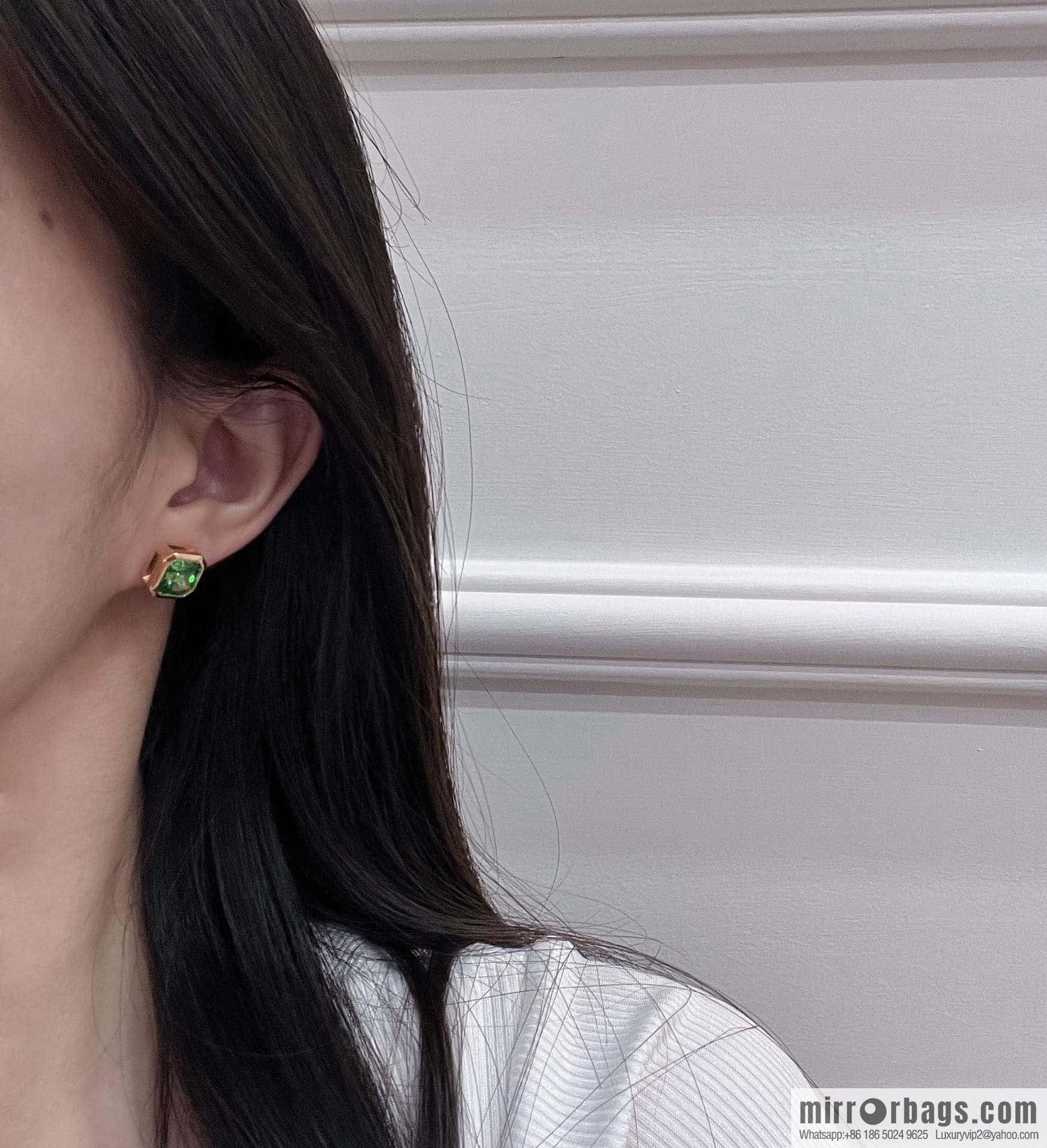 ❗️New ❗️ New ☑️ TIFFANY & Co. Tiffany square green diamond stud earrings