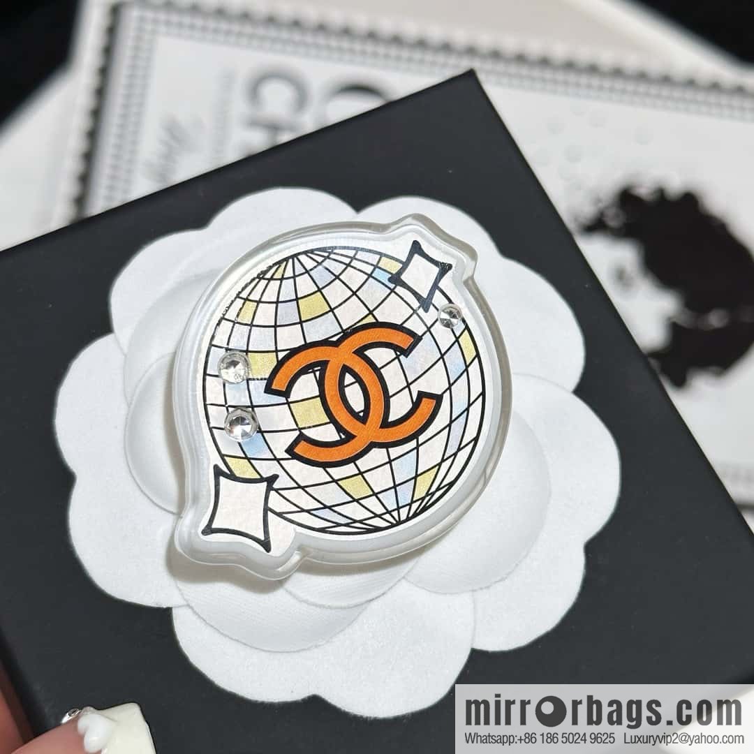 ❗️New ❗️ Chanel brooch ☀️ new ☑️ Chanel double c earth planet brooch ☀️