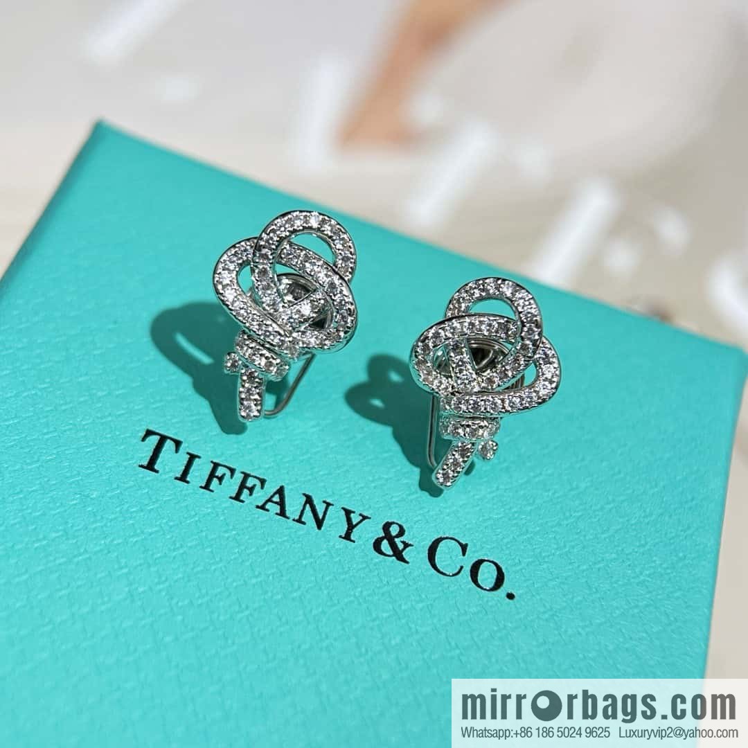 ❗️New ❗️ New ☑️ TIFFANY & Co. Woven full diamond key stud earrings