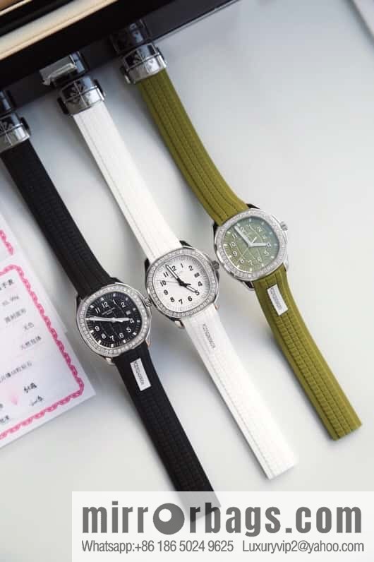 Exclusively launched, the new Patek Felix AQUANAUT series dial is inlaid with 48 vs2.0 real diamonds, about 1.2 carats, the original Swiss quartz movement, the watch size is 38mm