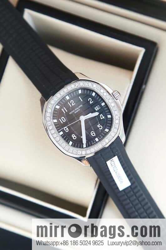 Exclusively launched, the new Patek Felix AQUANAUT series dial is inlaid with 48 vs2.0 real diamonds, about 1.2 carats, the original Swiss quartz movement, the watch size is 38mm