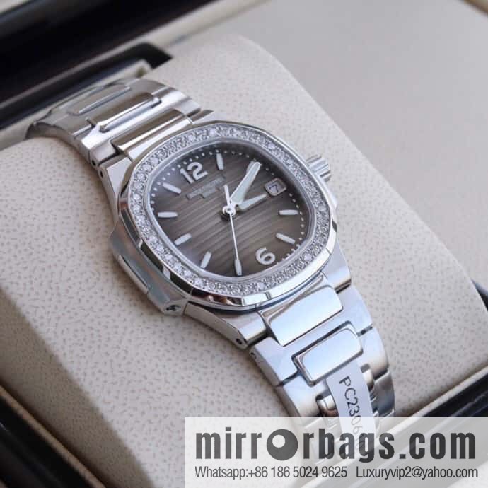 PP Nautilus 7010 series, the most beautiful Nautilus real diamond 32mm ultra-thin quartz women's watch