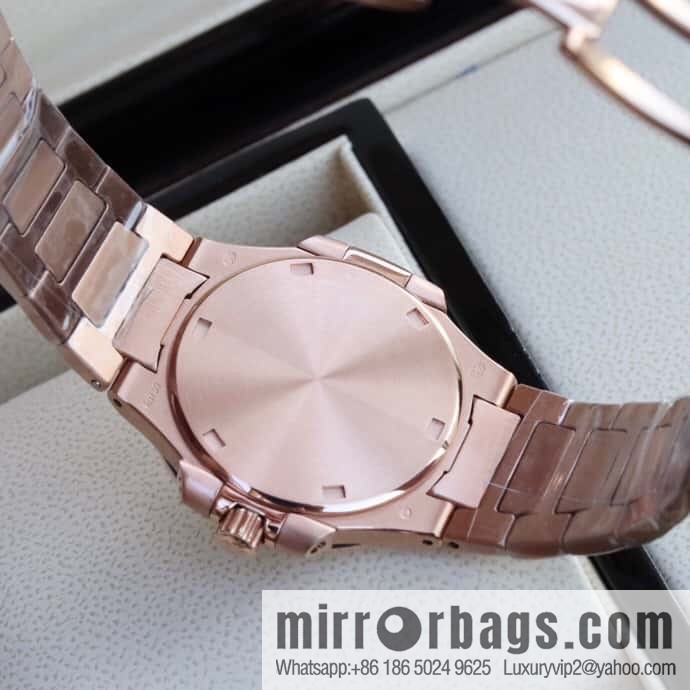 PP Nautilus 7010 series, the most beautiful Nautilus real diamond 32mm ultra-thin quartz women's watch
