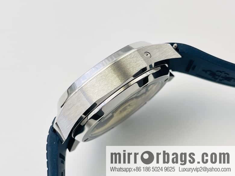 Patek. Philippe PP Grenade Series Aquanaut Series Watch Model: 5968A-001