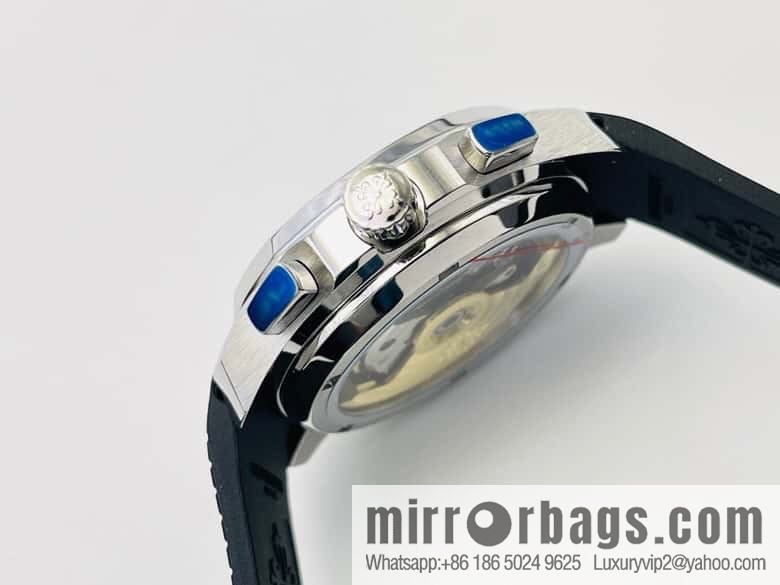 Patek. Philippe PP Grenade Series Aquanaut Series Watch Model: 5968A-001