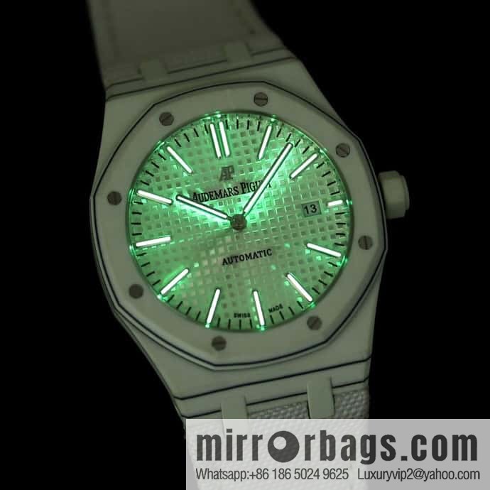 Audemars Piguet AP Royal Oak Audemars Piguet Cal.3120 * movement watch