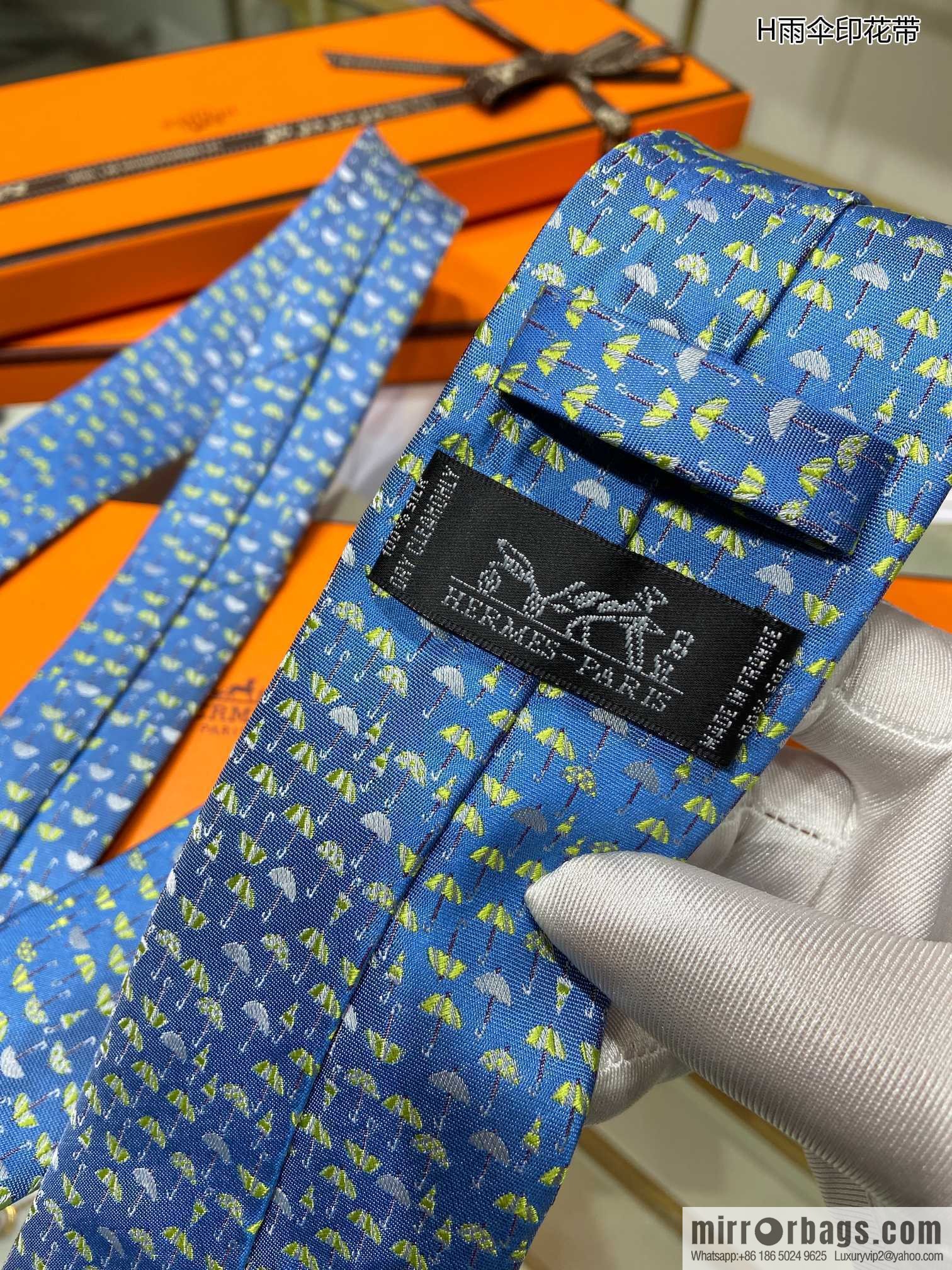 Hermes 100% Premium Twill Silk Umbrella Print Tie