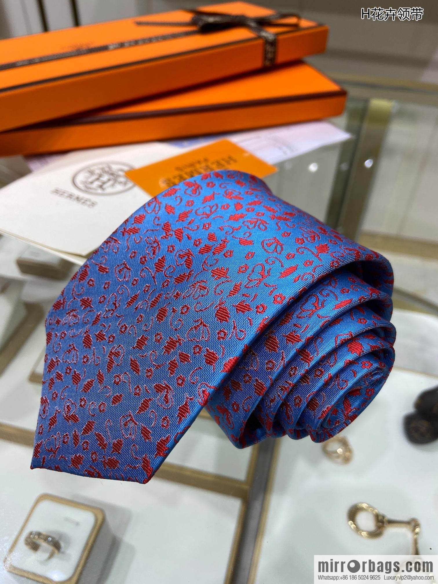 Hermes 100% Top Twill Silk Floral Tie