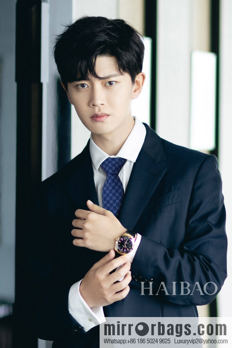 GUCCI Gucci 100% Top Jacquard Silk GG Logo Printed Tie 597126