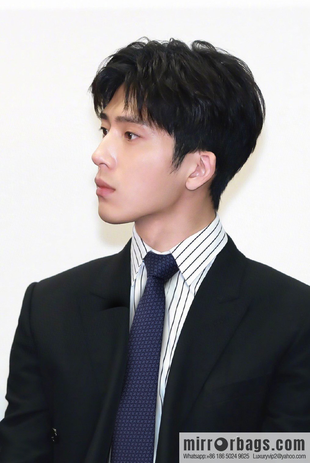 Hermes 100% Top Twill Silk H Jacquard Tie