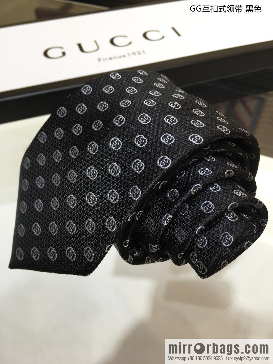 GUCCI Gucci 100% Top Jacquard Silk GG Interlock Tie