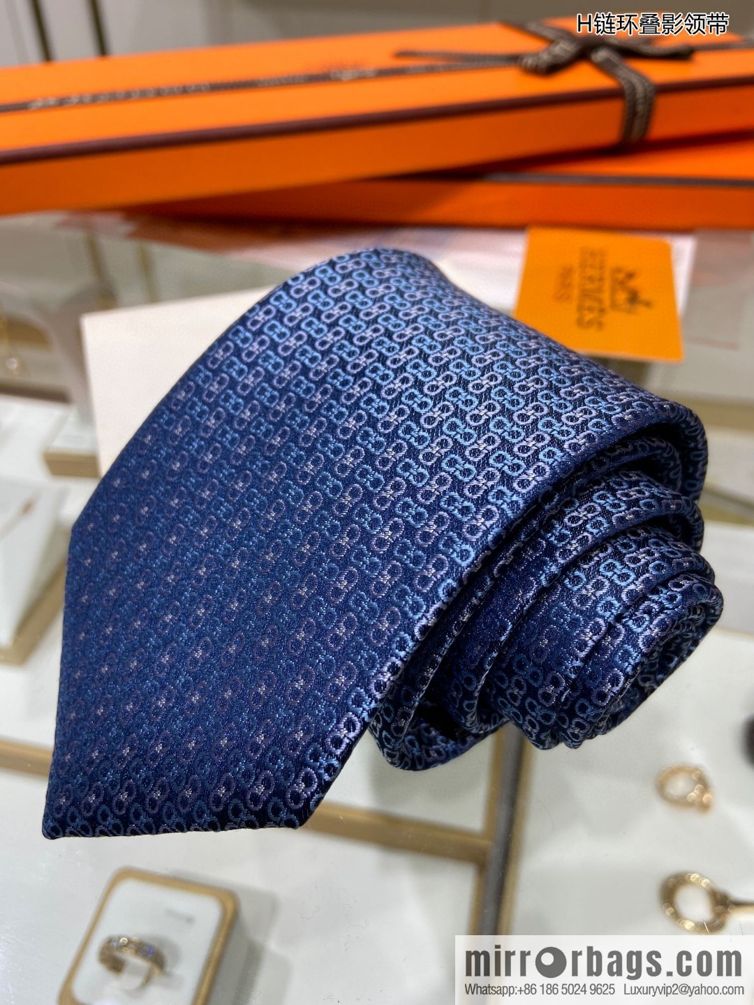 Hermes 100% Top Twill Silk H-Ribbon Tie