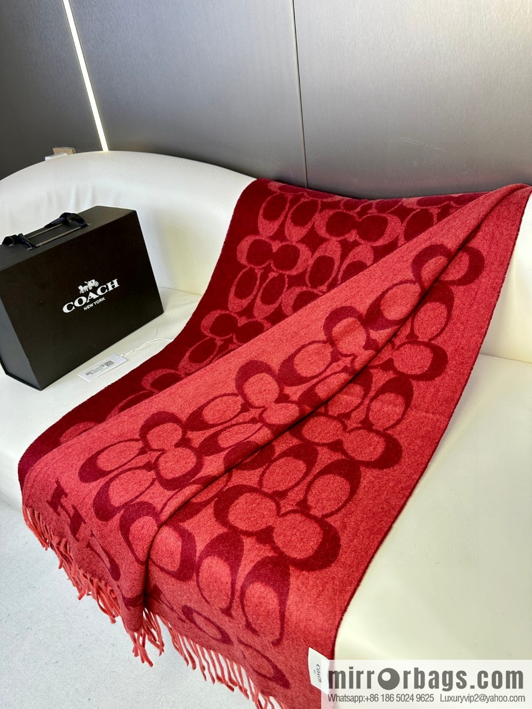 COACH Coach 2023 New Wool Shawl