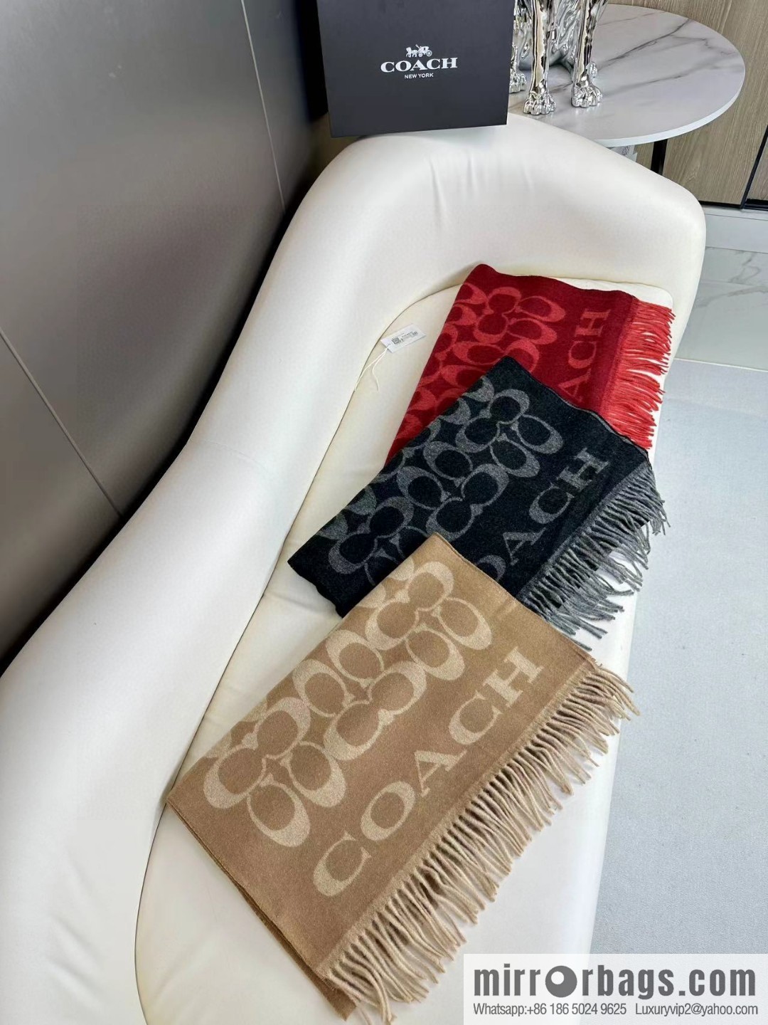 COACH Coach 2023 New Wool Shawl