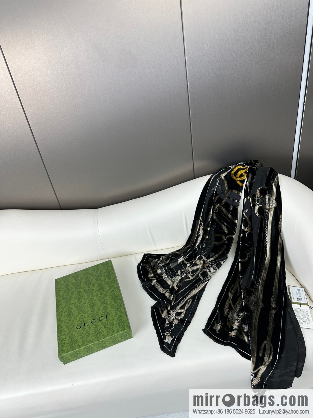 GUCCI silk plus cashmere long towel