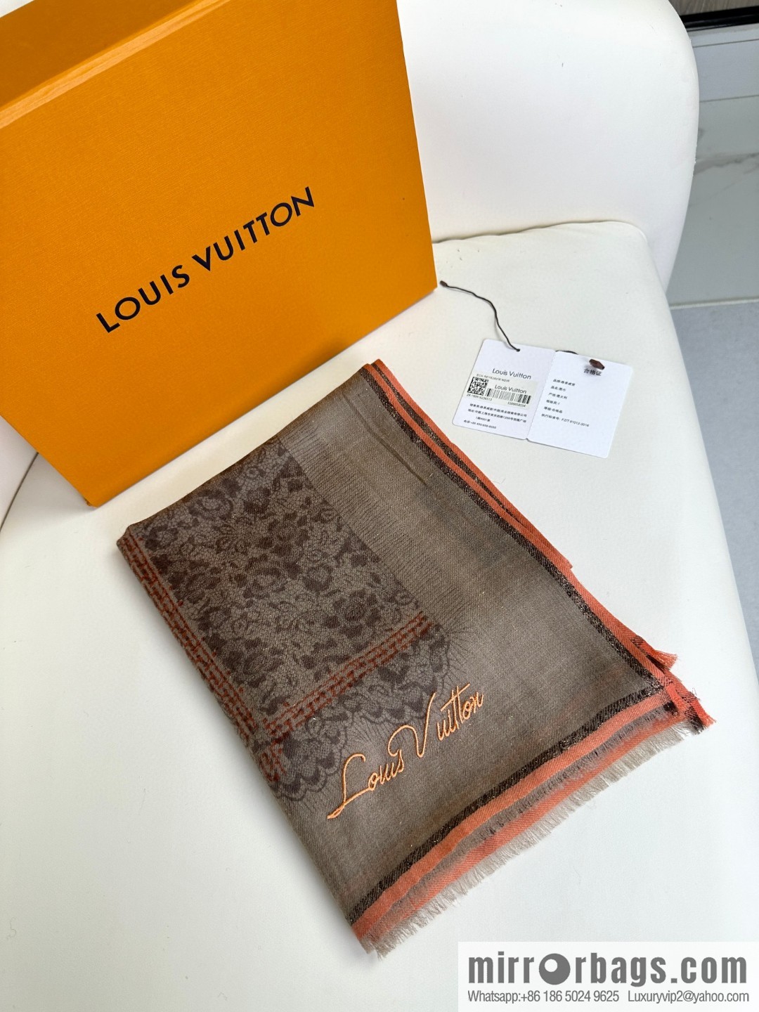 LV 2023 new, cashmere scarf.
