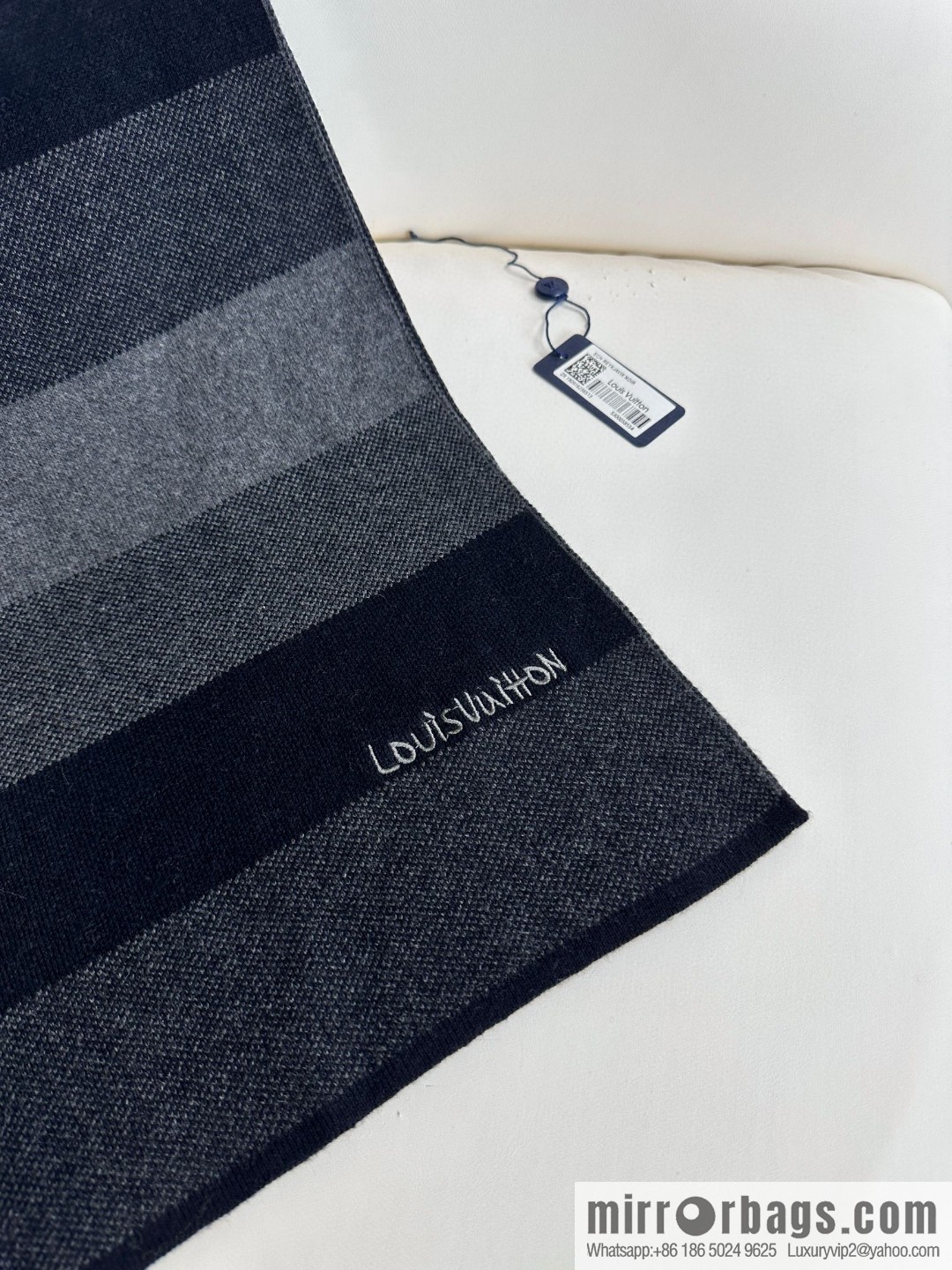 LV Knitted Striped, Unisex Scarf