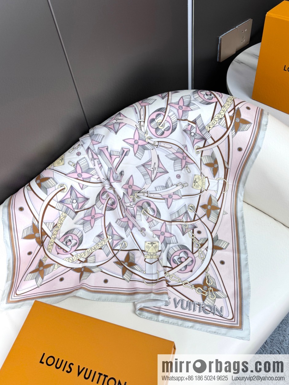 LV [L three-dimensional relief pattern 90] silk printing square towel