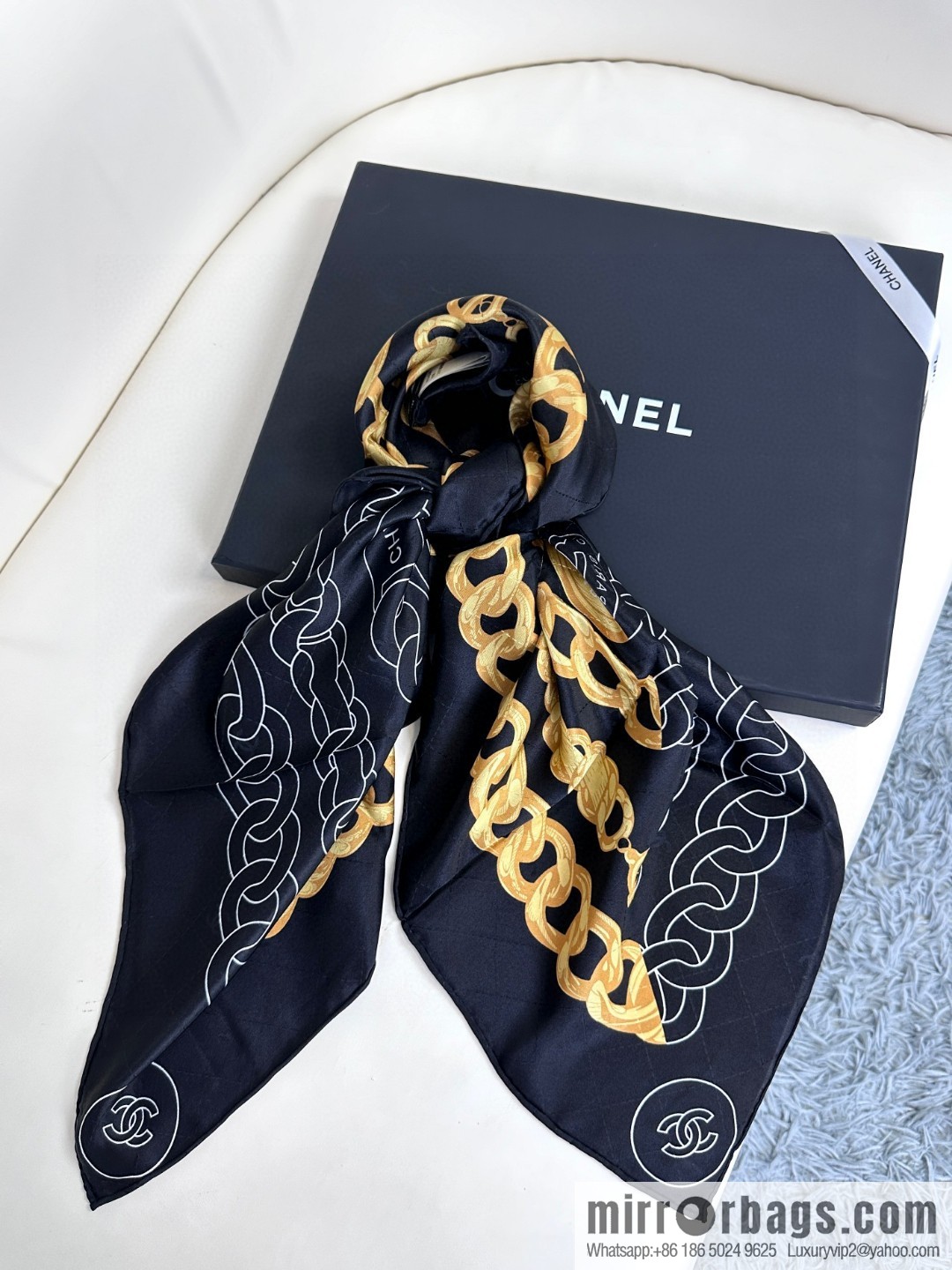 CHANEL 🖤 cc coin chain silk scarf