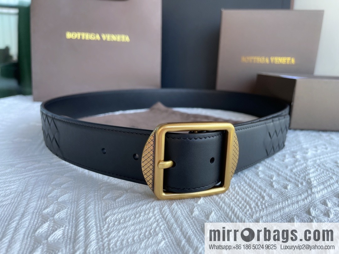 Bottega Veneta, imported cowhide with hand-woven exquisite pin buckle men's belt 3.5cm