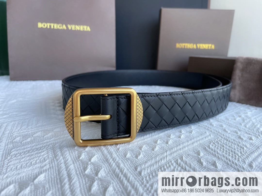 Bottega Veneta, imported cowhide with hand-woven exquisite pin buckle men's belt 3.5cm