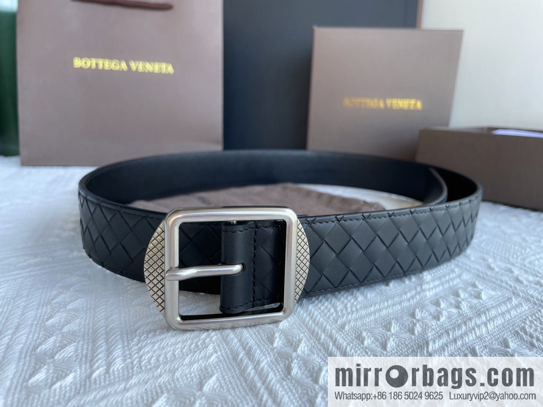 Bottega Veneta, imported cowhide with hand-woven exquisite pin buckle men's belt 3.5cm