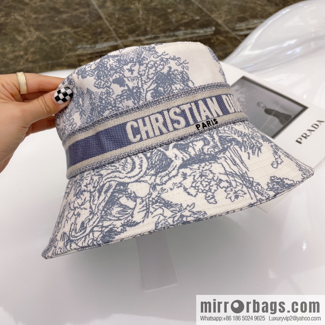 DIOR 2021 new counter synchronous printing bucket hat