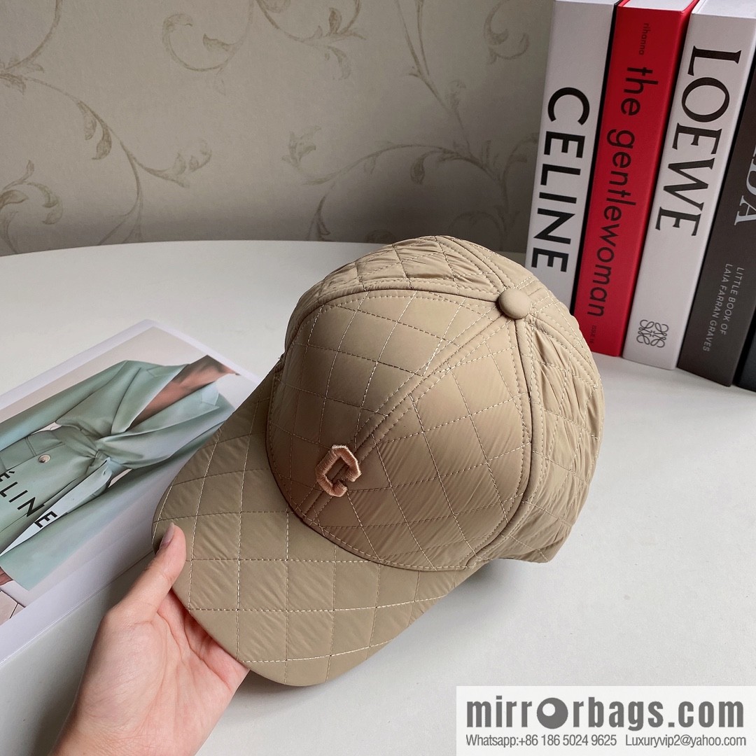 CELINE checked baseball cap