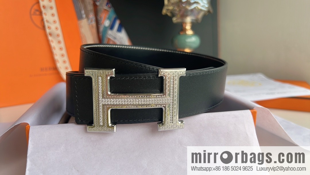 Hermes Hermes, using selected imported cowhide inlaid diamonds 3.8cm men's belt