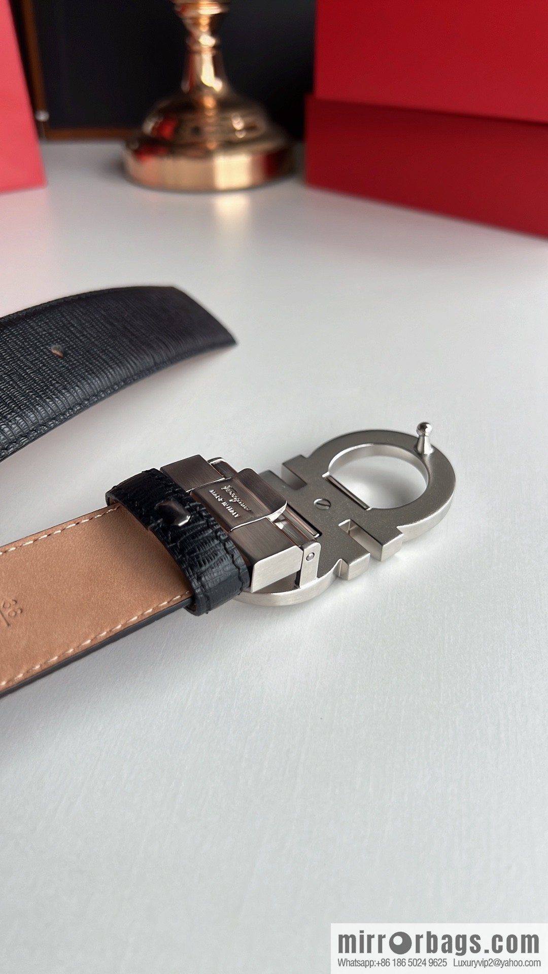 Ferragamo Ferragamo, exquisite 8-figure metal buckle men's textured belt 3.5cm