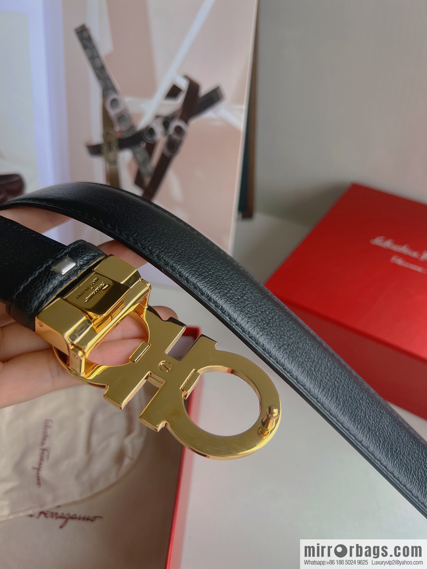 Ferragamo Ferragamo, a selection of high-quality materials for men's business 3.5cm belt