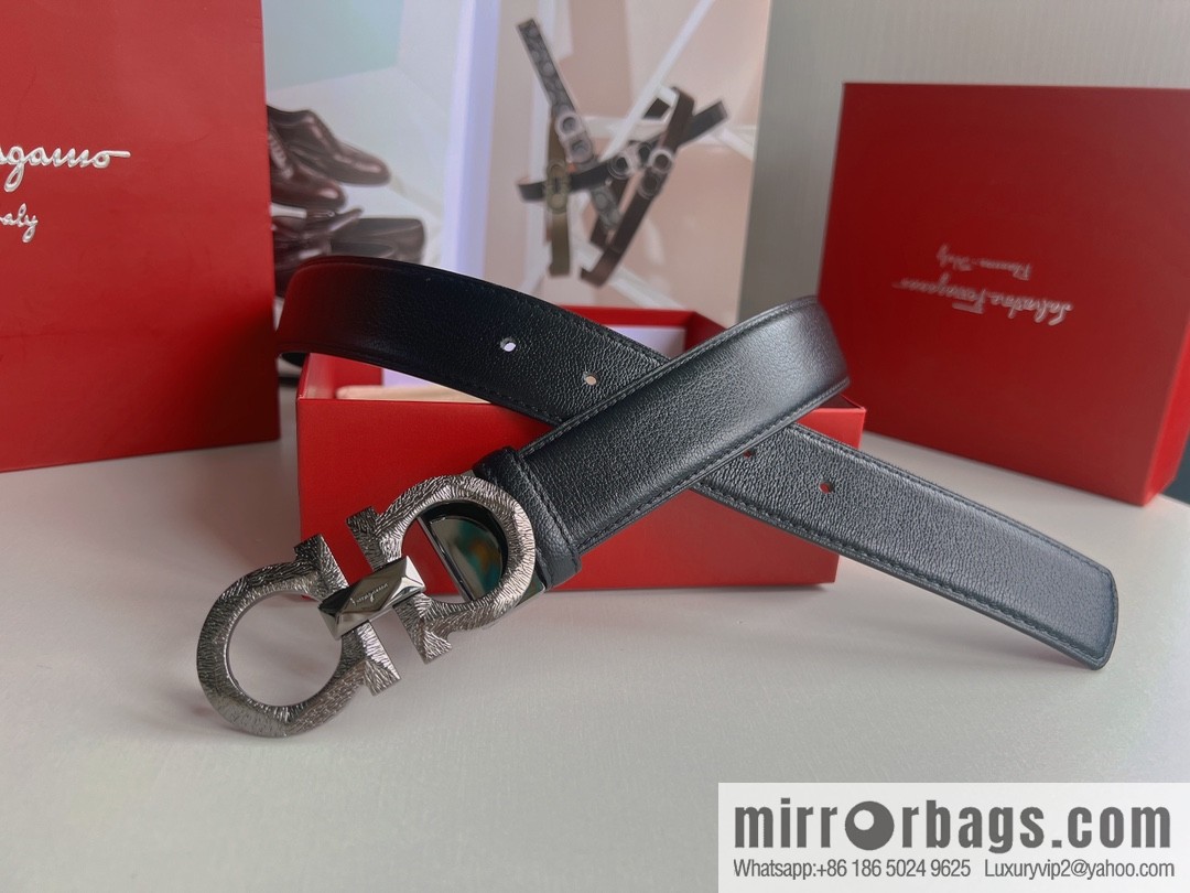 Ferragamo Ferragamo, a selection of high-quality materials for men's business 3.5cm belt
