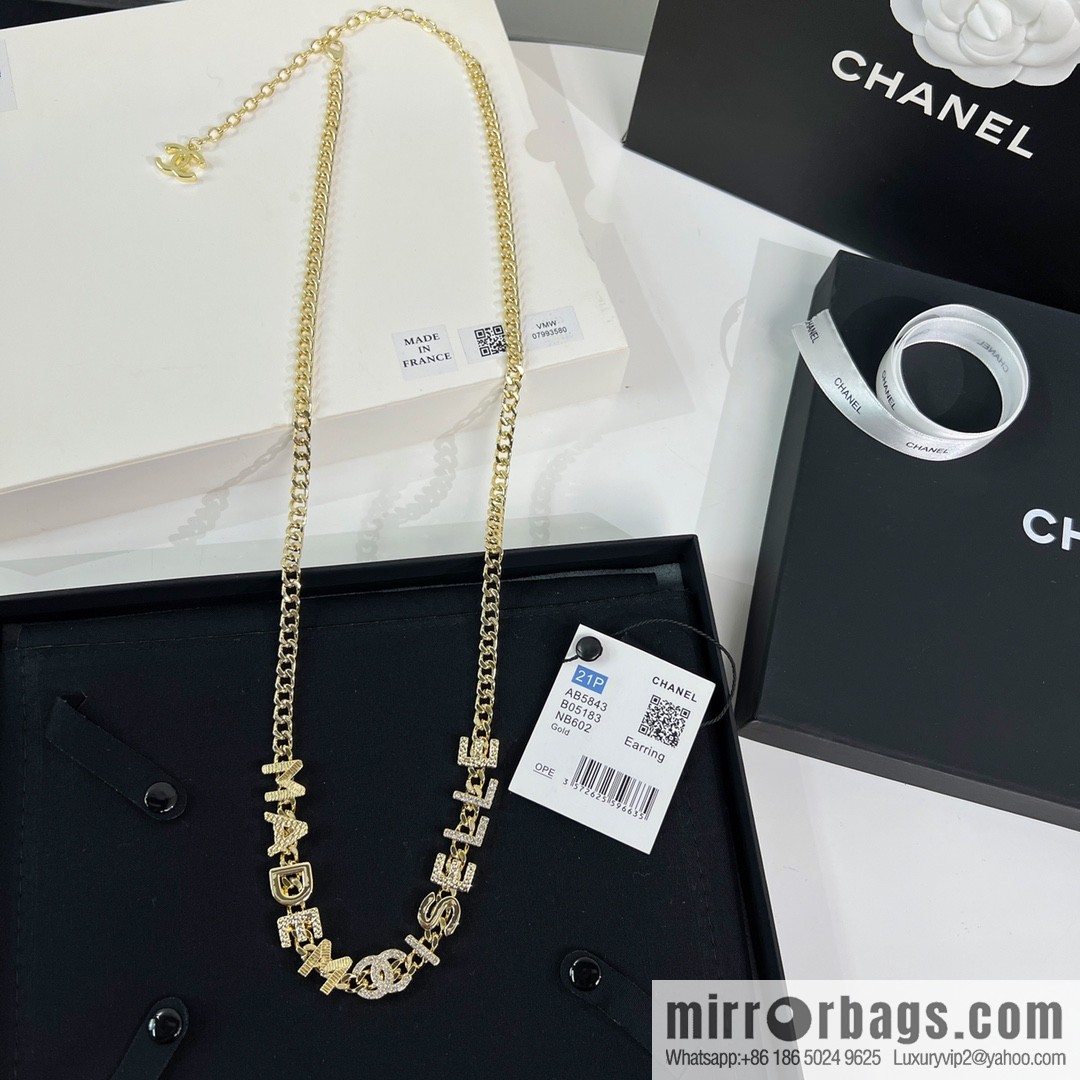 New ☑️ Chanel double c letter waist chain belt
