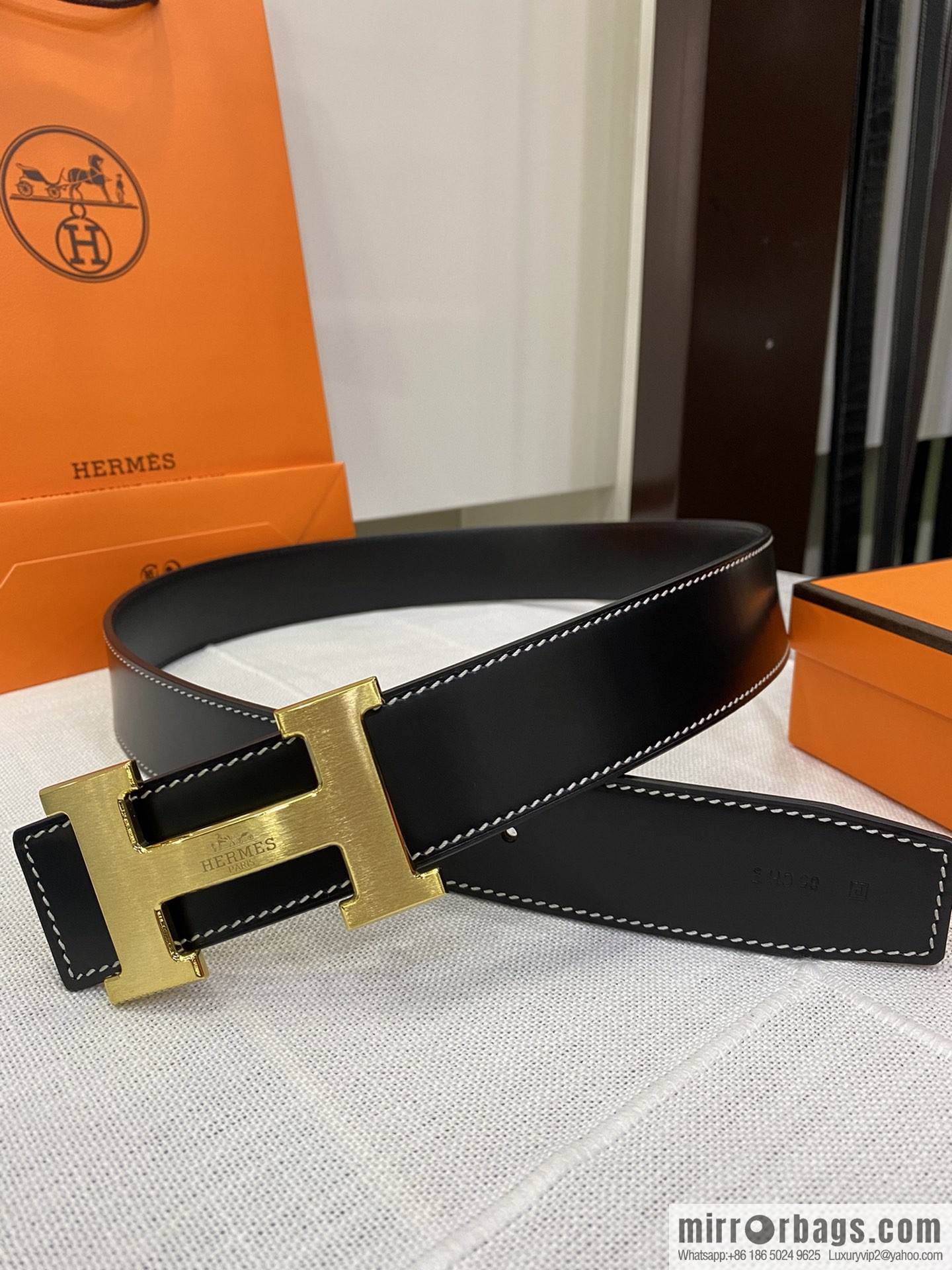 Hermès, stainless steel horse-drawn carriage micro-welding process button head buckle, double-sided delicate cowhide belt