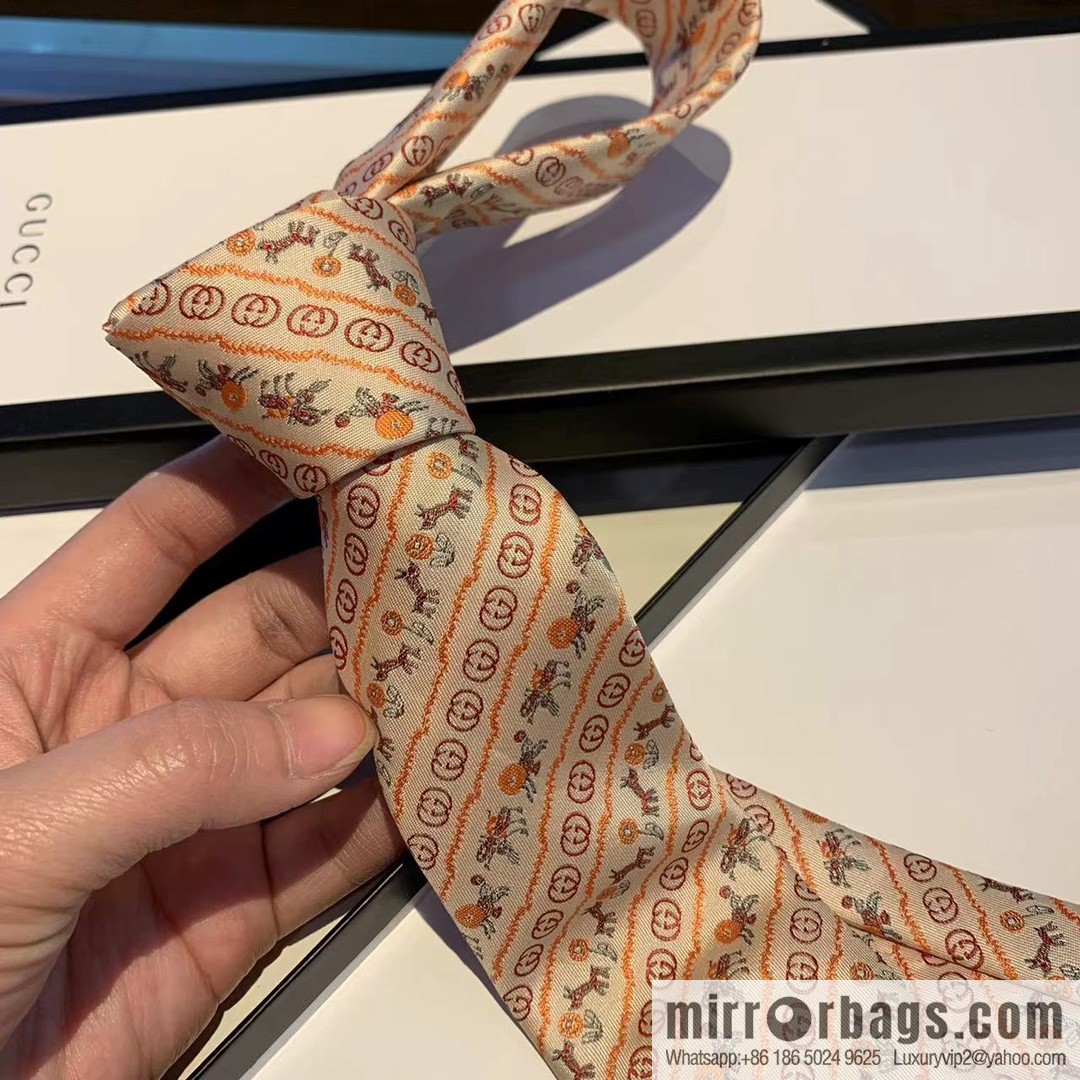 GUCCI Gucci 100% Top Jacquard Silk Tie