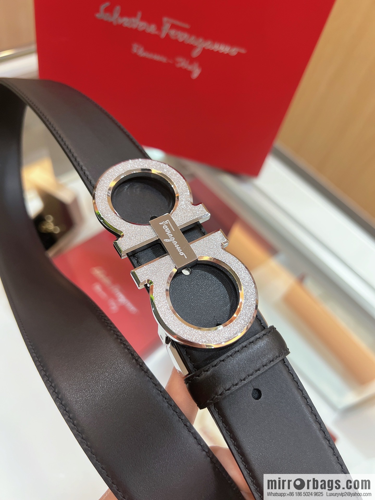 Ferragamo Ferragamo, Stainless Steel Rolling Grit Metal Buckle Men's 3.5cm Belt