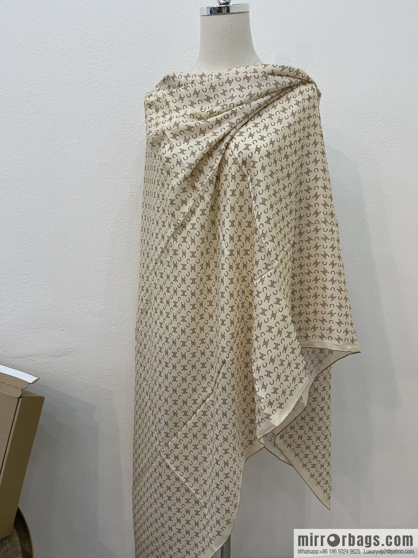 CELINE 100% silk 2022 new Arc de Triomphe long towel