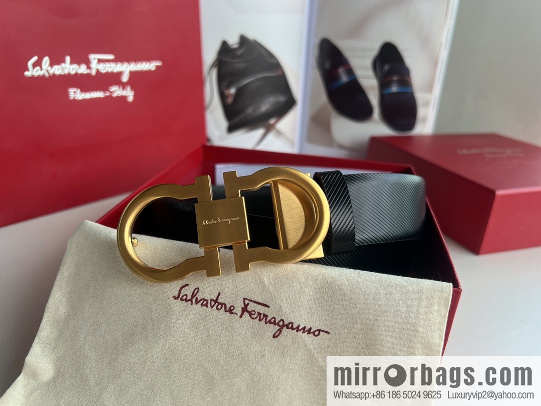 Ferragamo Ferragamo, Cowhide Embossed Gancini Metal Buckle Men's 3.5cm Belt