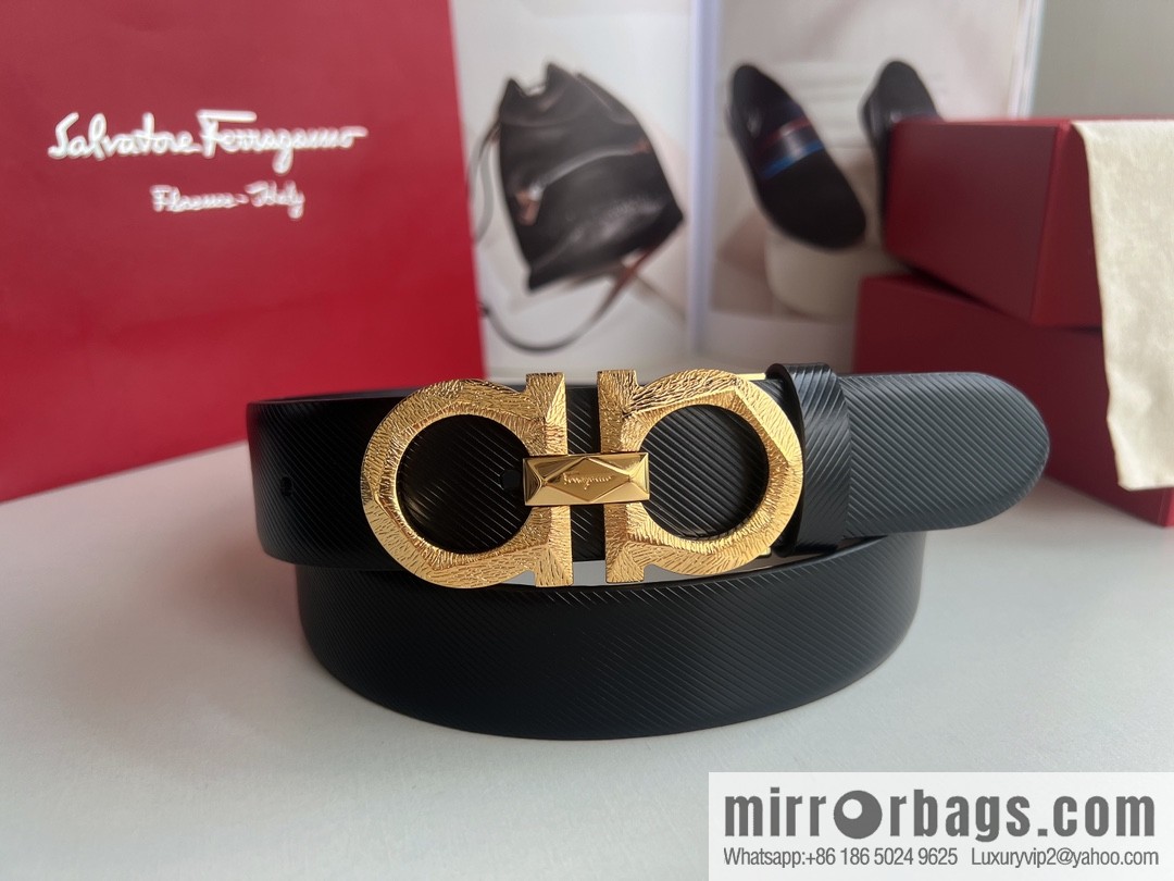 Ferragamo Ferragamo, first layer cowhide embossed pattern Gancini pattern metal buckle men's 3.5cm belt