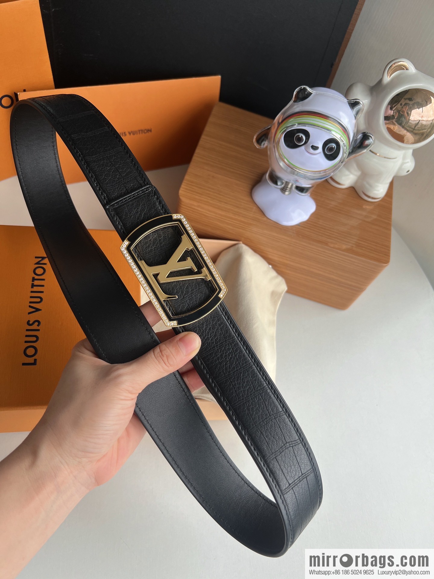 LV/Louis Vuitton, metal buckle solid steel resin craft inlaid men's 4.0 belt