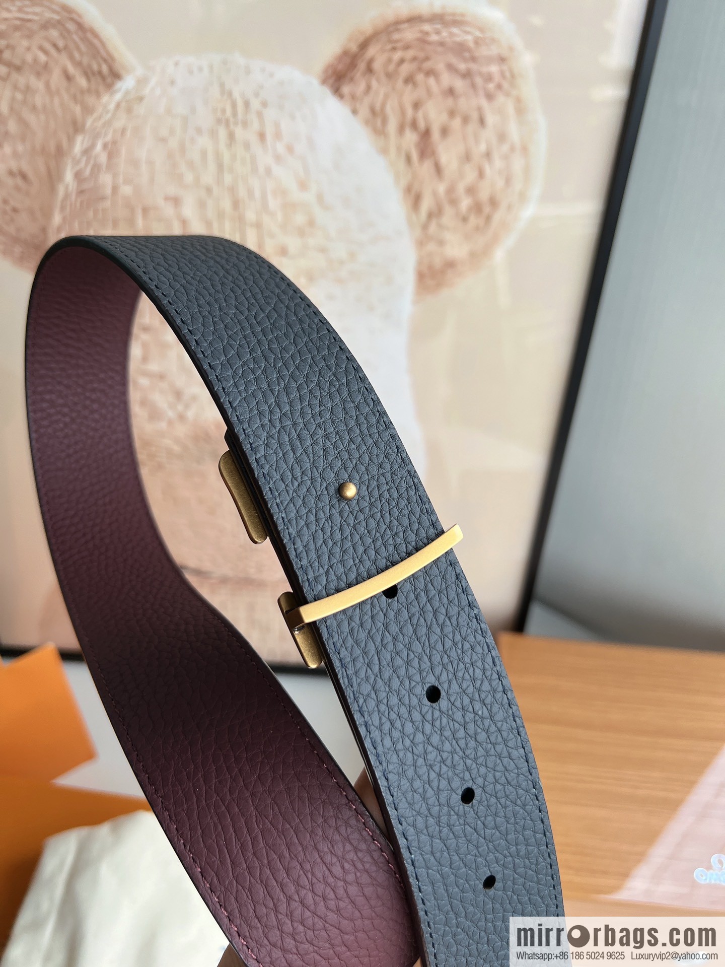 LV/Louis Vuitton, exquisite craftsmanship presents luxury and exquisite men's 4.0cm belt