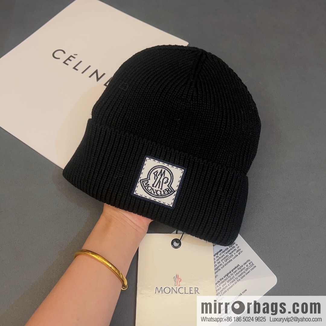 Moncler explosive personality LOGO knitted hat