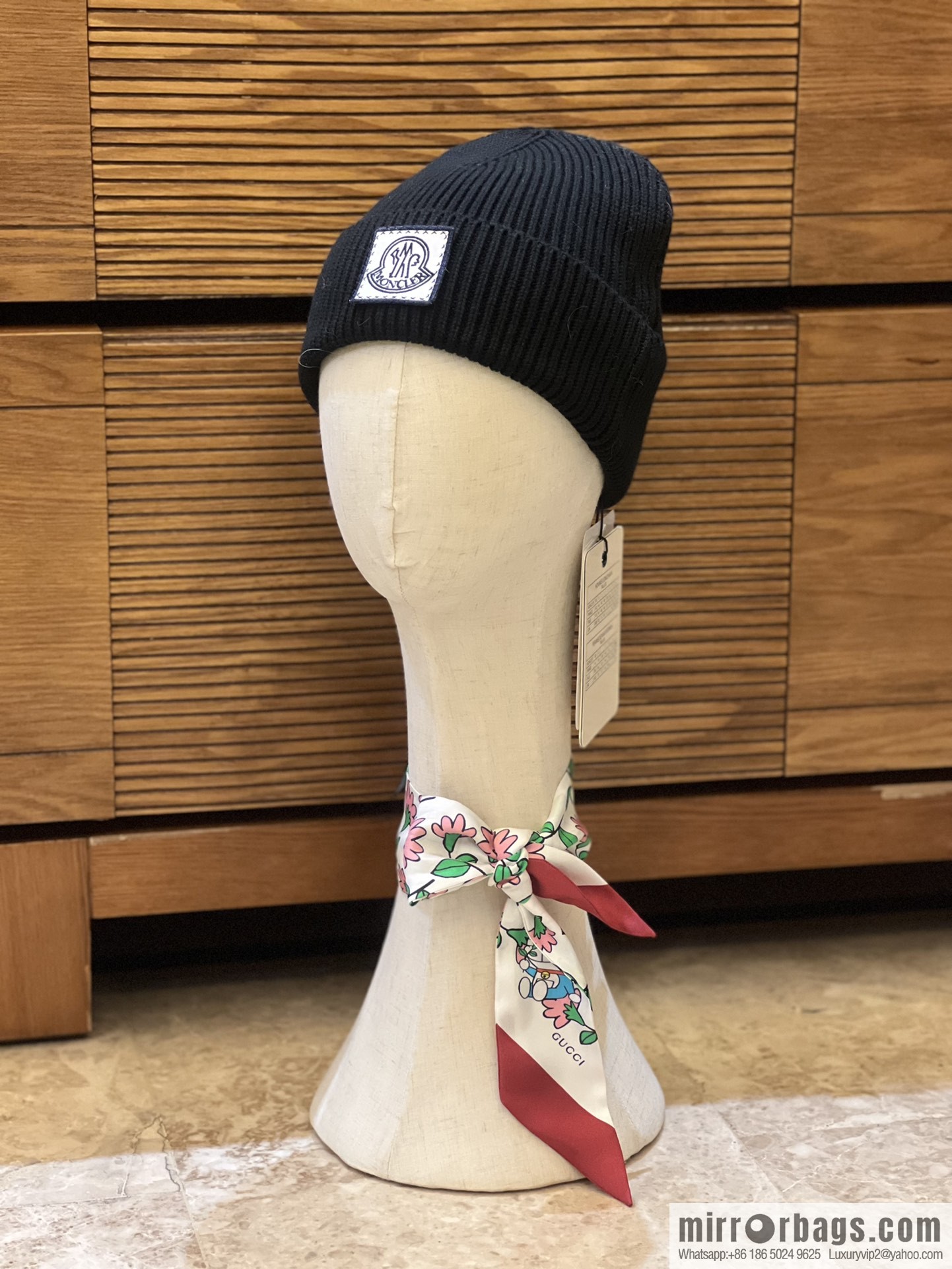 Moncler explosive personality LOGO knitted hat