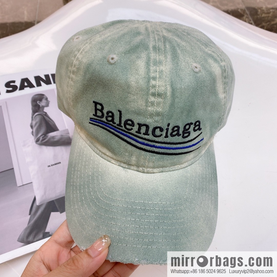 BALENCIAGA Balenciaga's new shampoo gray brim letter logo baseball cap