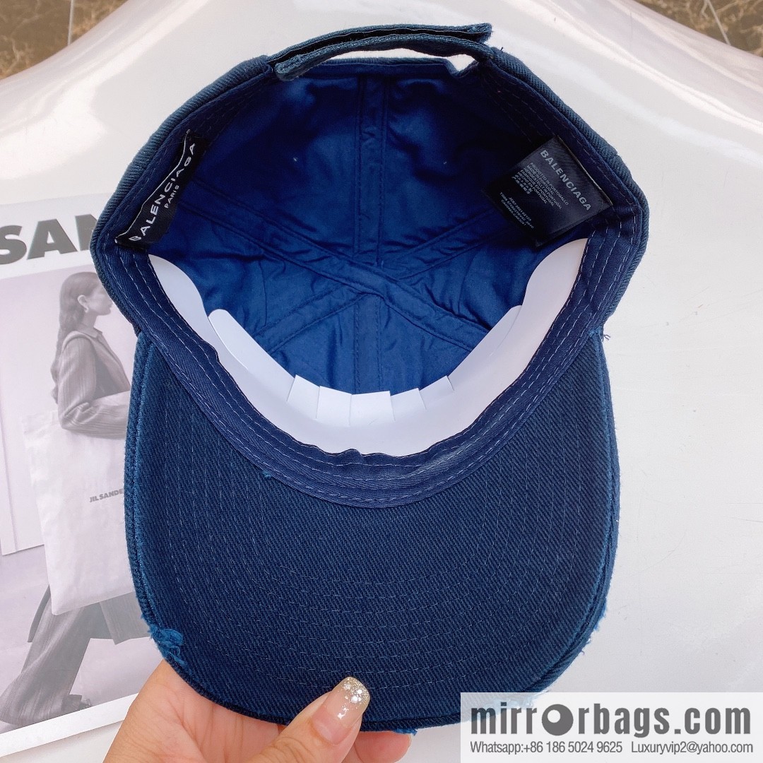 BALENCIAGA Balenciaga's new shampoo gray brim letter logo baseball cap