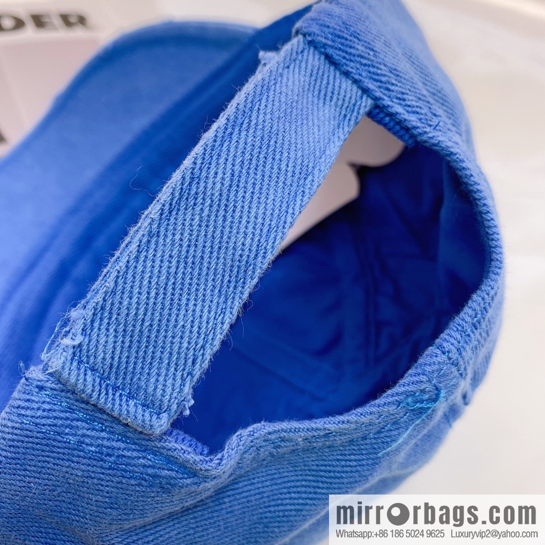 BALENCIAGA Balenciaga's new shampoo gray brim letter logo baseball cap