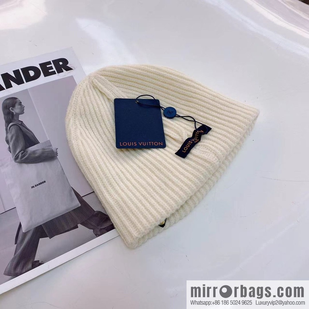 LV Louis Vuitton autumn and winter wool knitted wool hat