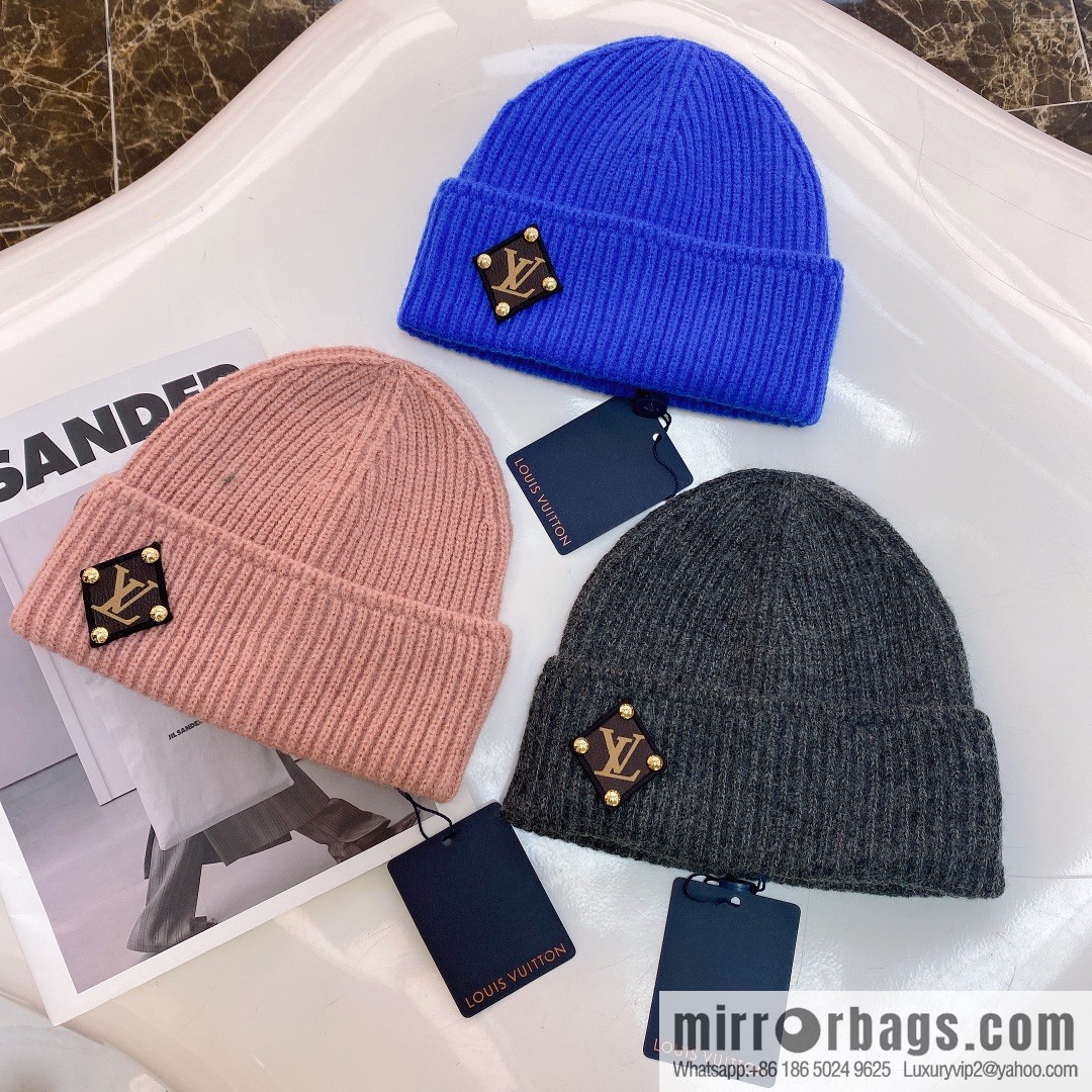 LV Louis Vuitton autumn and winter wool knitted wool hat