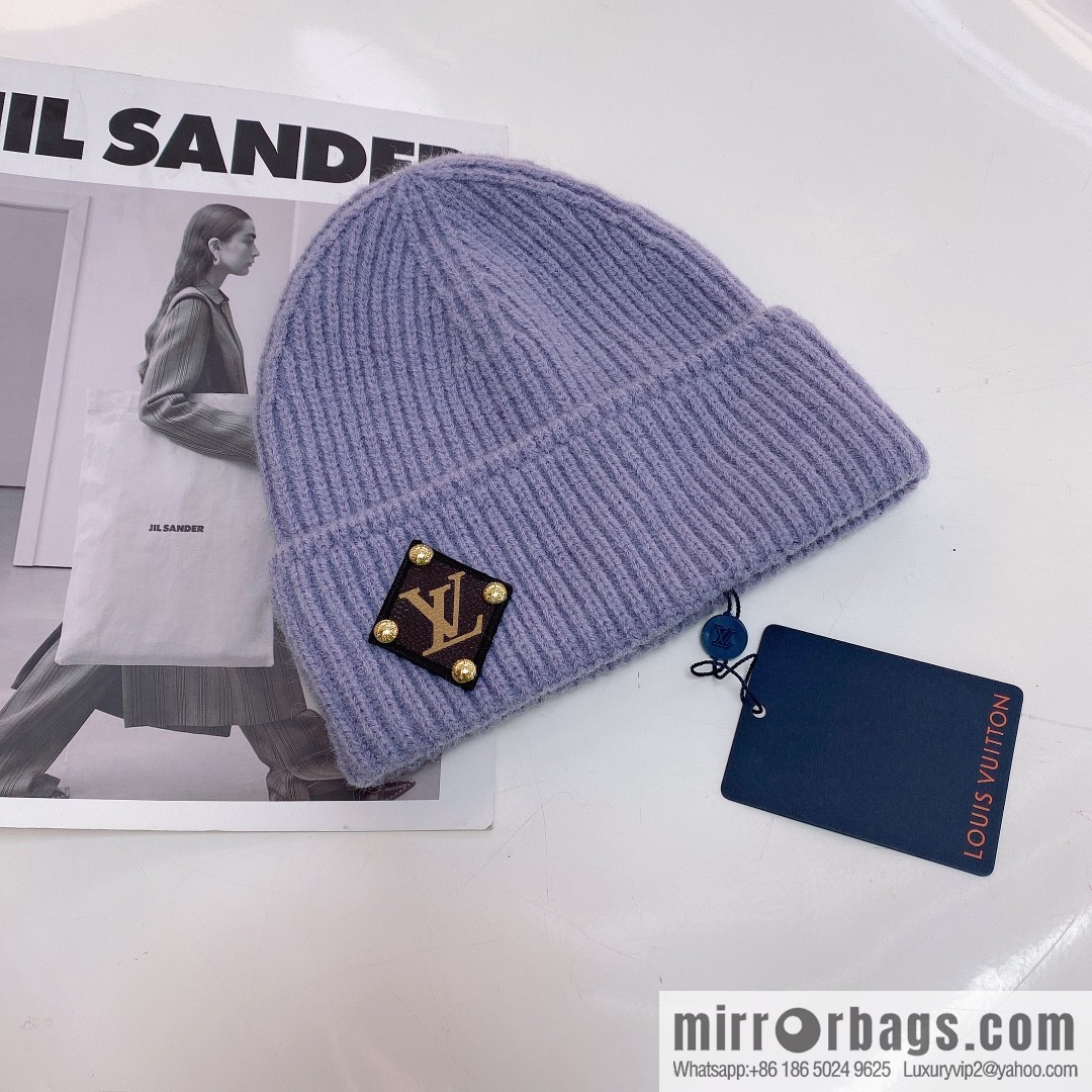 LV Louis Vuitton autumn and winter wool knitted wool hat