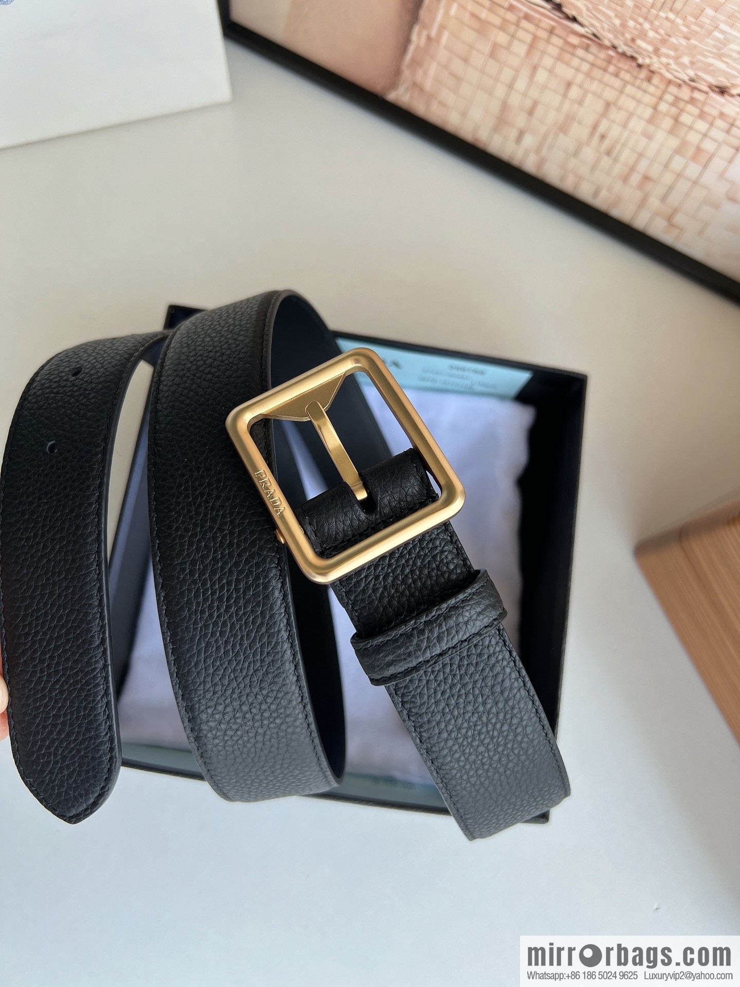 PRADA/PRADA, cowhide double-sided color scheme men's 3.5cm belt